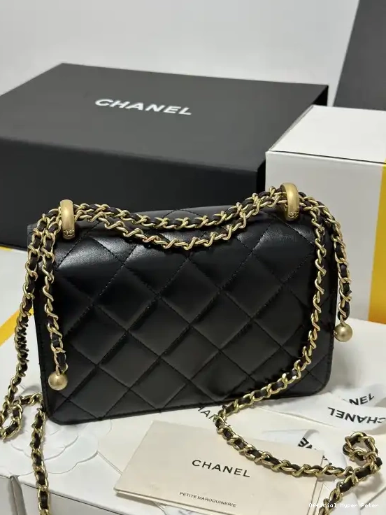 Hyper Peter FLAP CHANEL BAG -12X19X8CM 0527